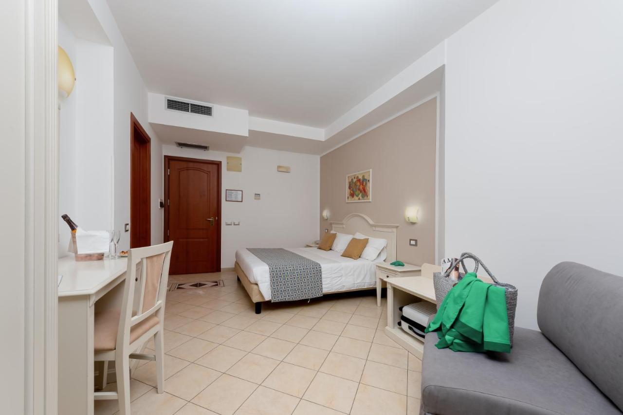 Helios Hotel San Vito Lo Capo Extérieur photo