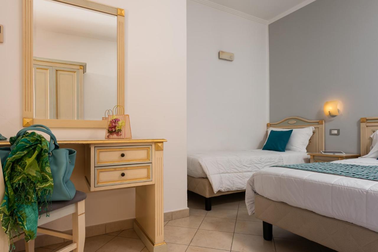 Helios Hotel San Vito Lo Capo Extérieur photo